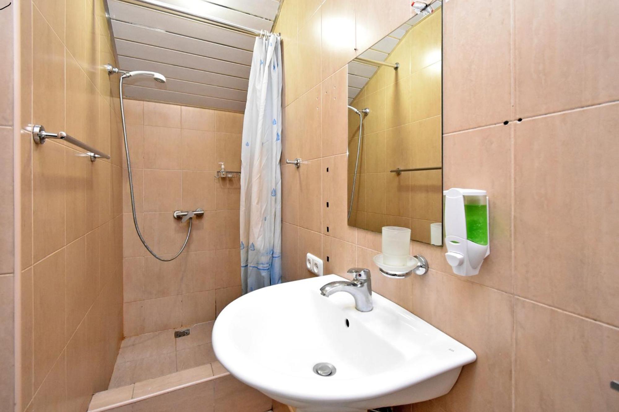 A&S Hotel Yerevan Bagian luar foto