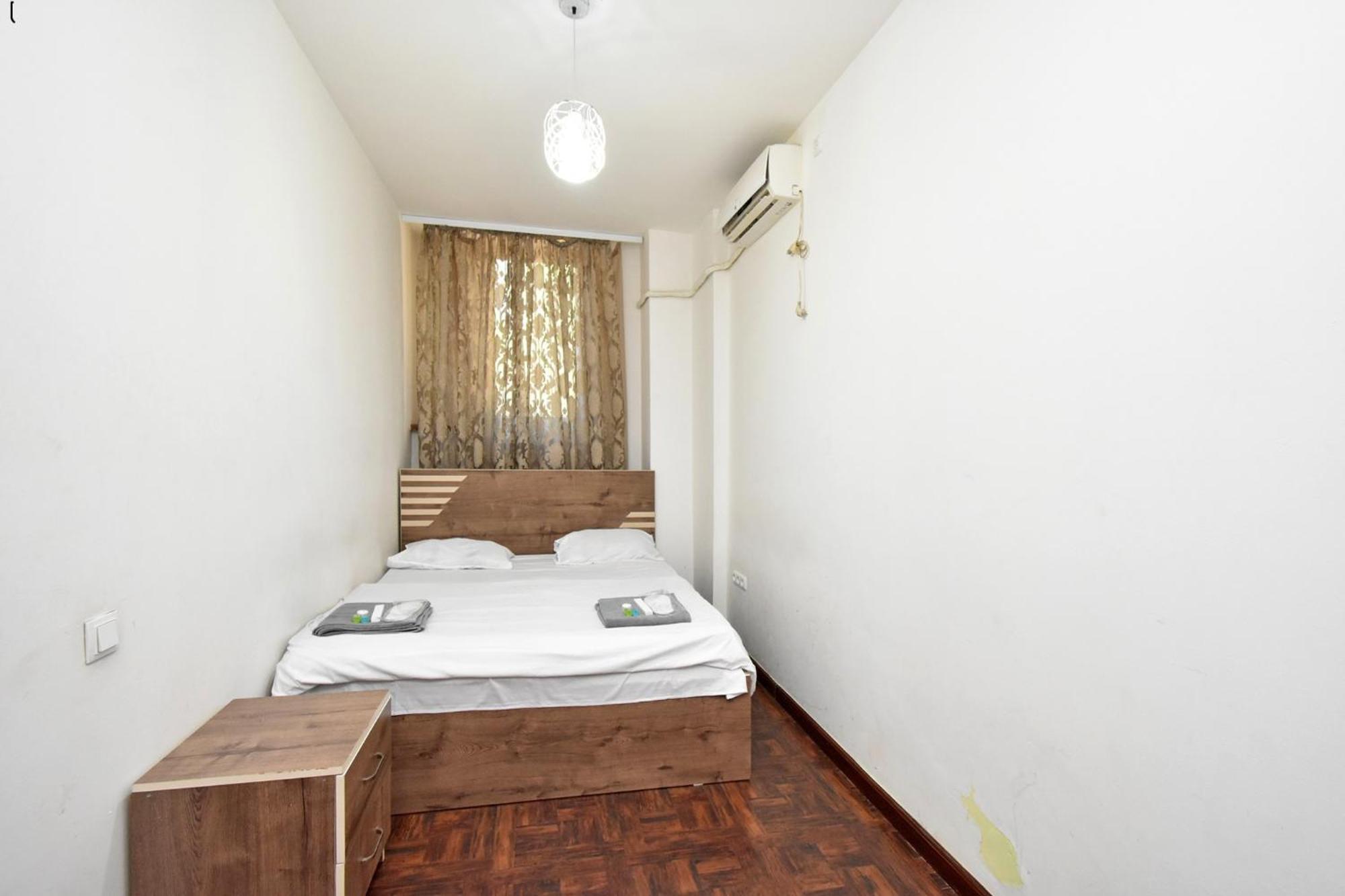 A&S Hotel Yerevan Bagian luar foto